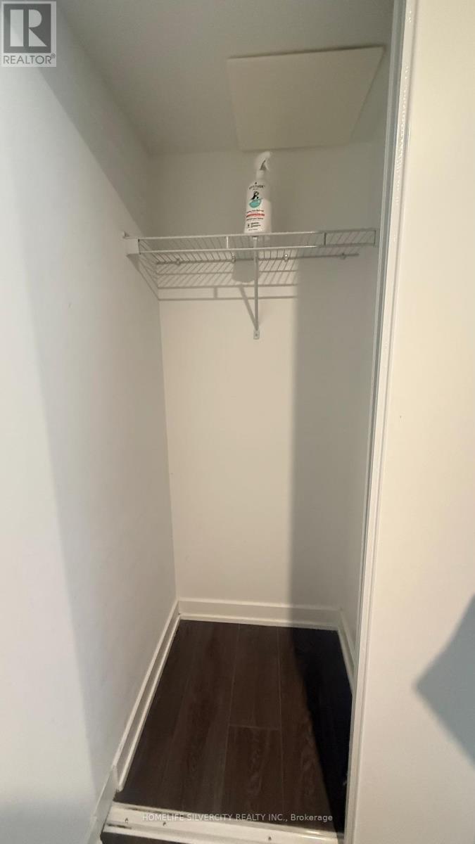 507 - 370 Martha Street, Burlington, Ontario  L6R 0G9 - Photo 17 - W12810188