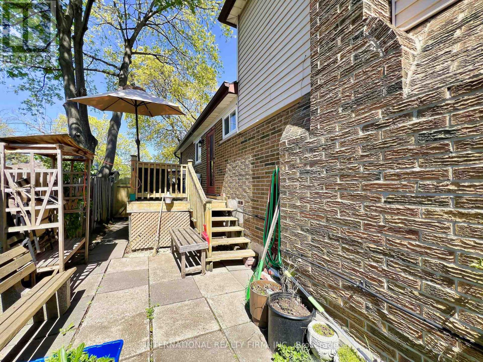 3602 Dunrankin Drive, Mississauga, Ontario  L4T 1V9 - Photo 38 - W12862430