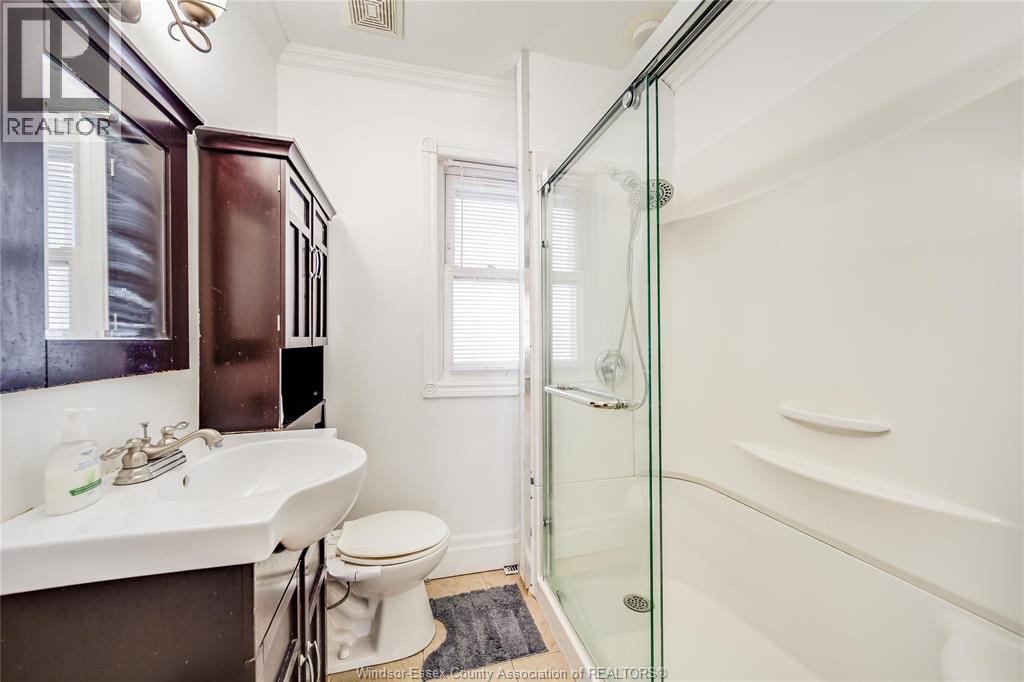 686 Mckay Avenue, Windsor, Ontario  N9B 2A1 - Photo 16 - 26005048