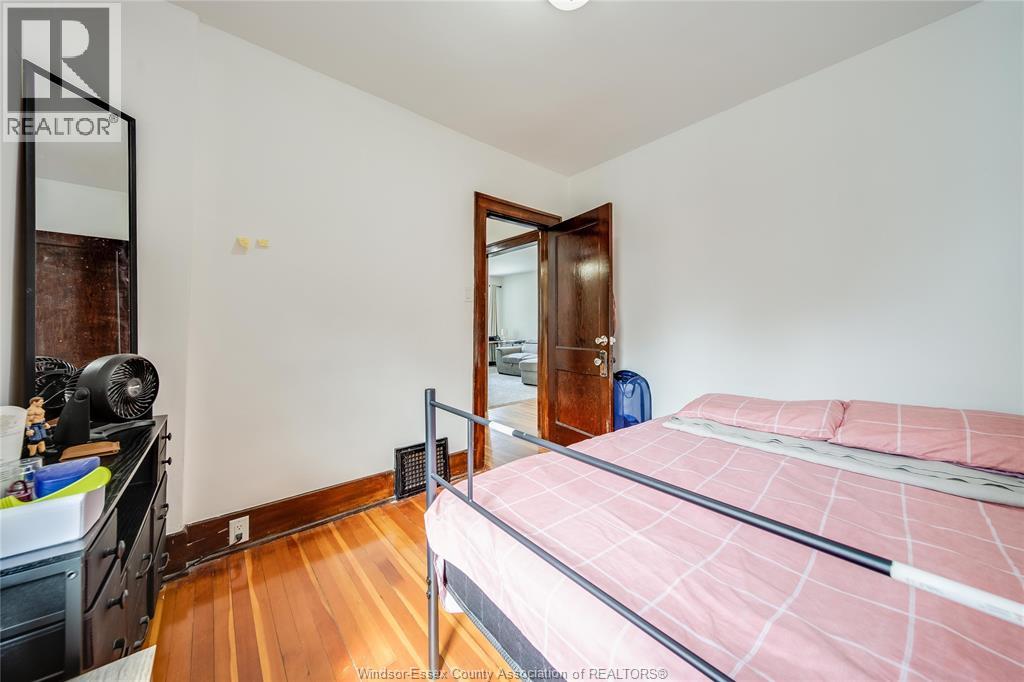 686 Mckay Avenue, Windsor, Ontario  N9B 2A1 - Photo 18 - 26005048