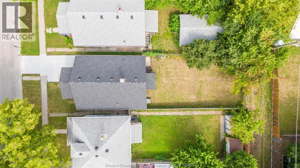 686 Mckay Avenue, Windsor, Ontario  N9B 2A1 - Photo 34 - 26005048