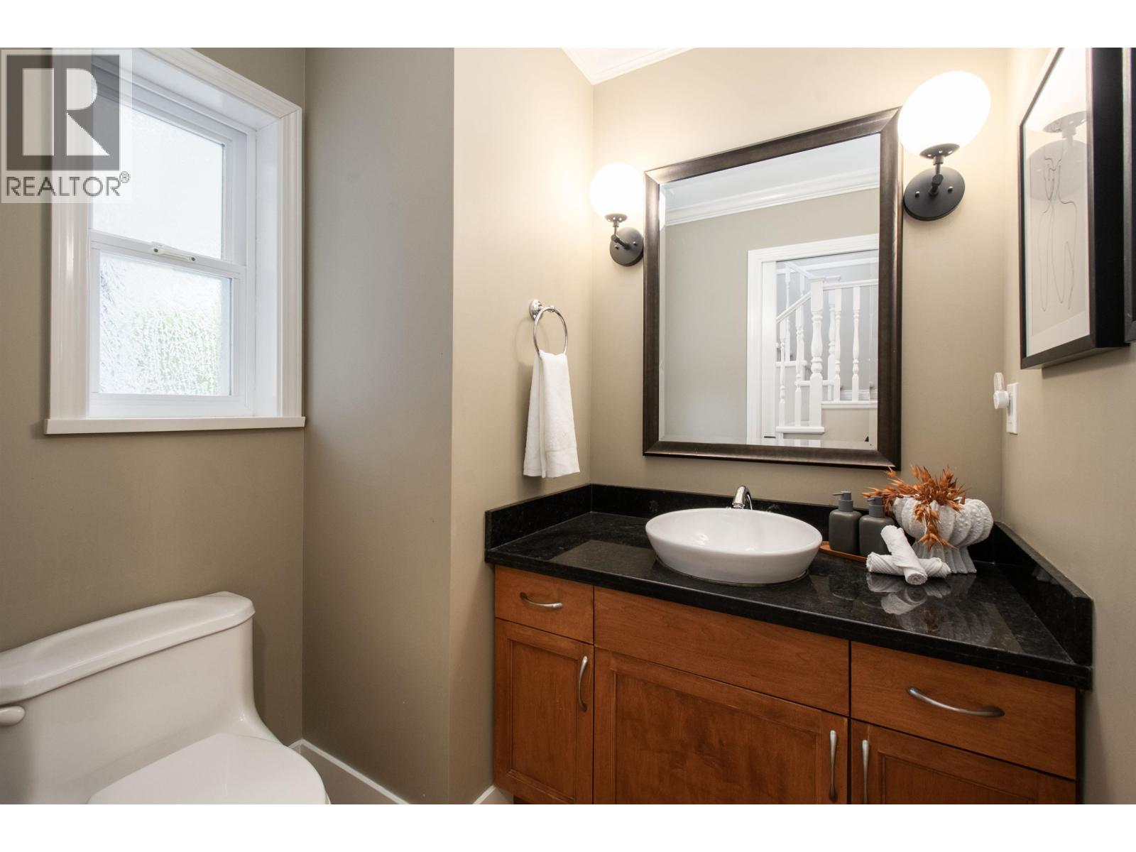 1265 Brantwood Road, North Vancouver, British Columbia  V7R 1G6 - Photo 19 - R3098659