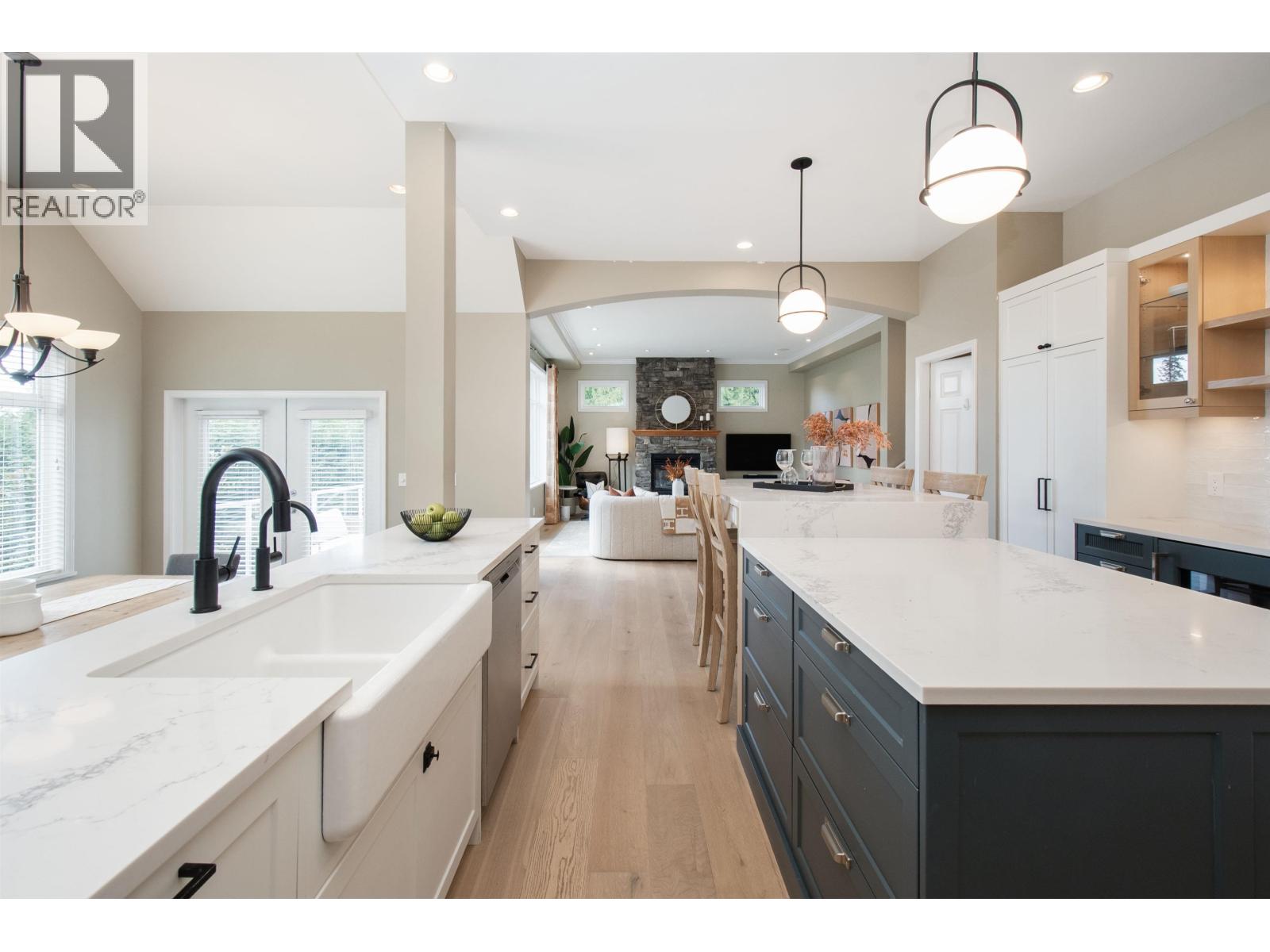 1265 Brantwood Road, North Vancouver, British Columbia  V7R 1G6 - Photo 9 - R3098659