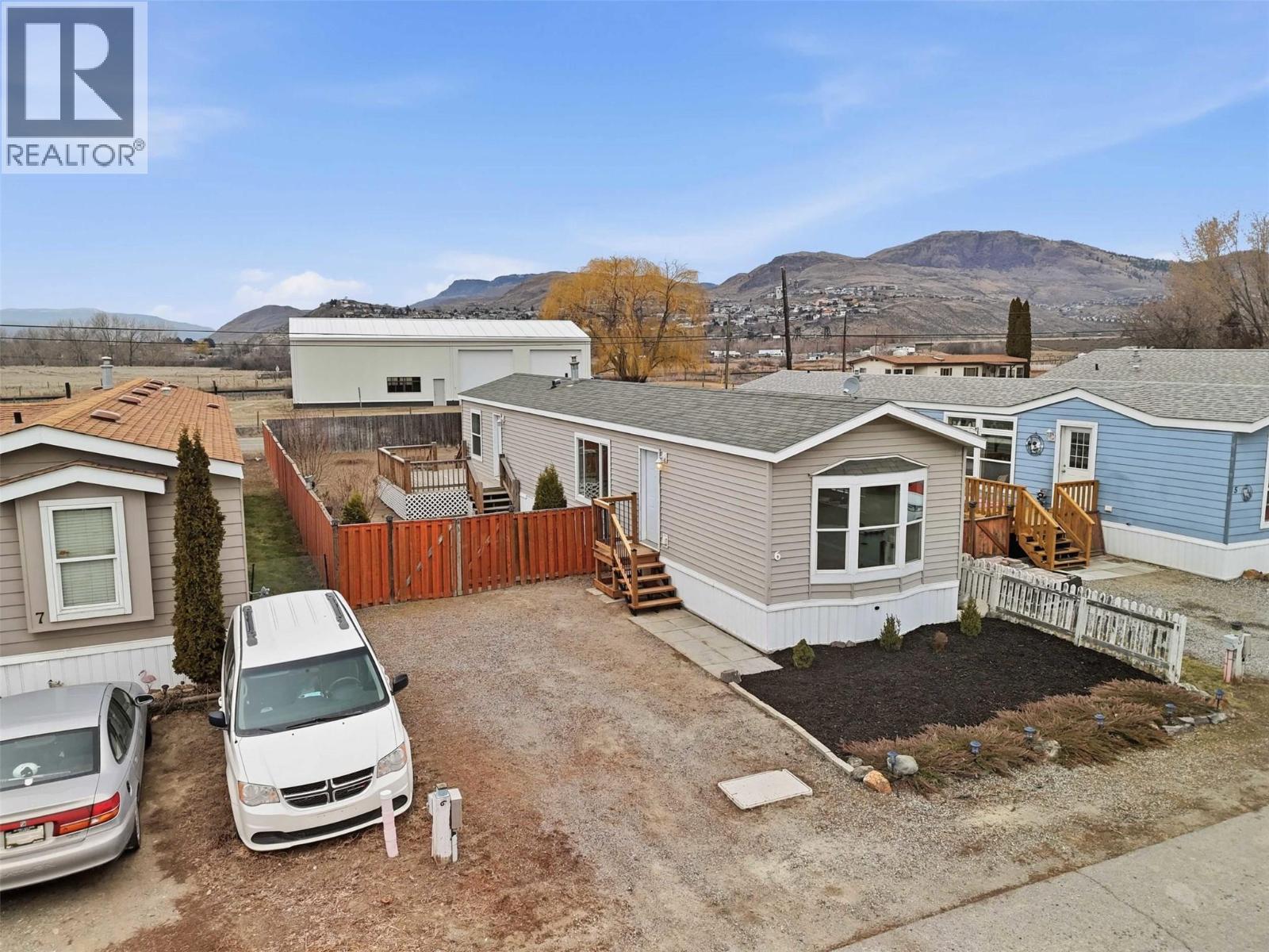 1263 Kootenay Way Unit# 6, Kamloops, British Columbia  V2H 0C5 - Photo 2 - 10378964