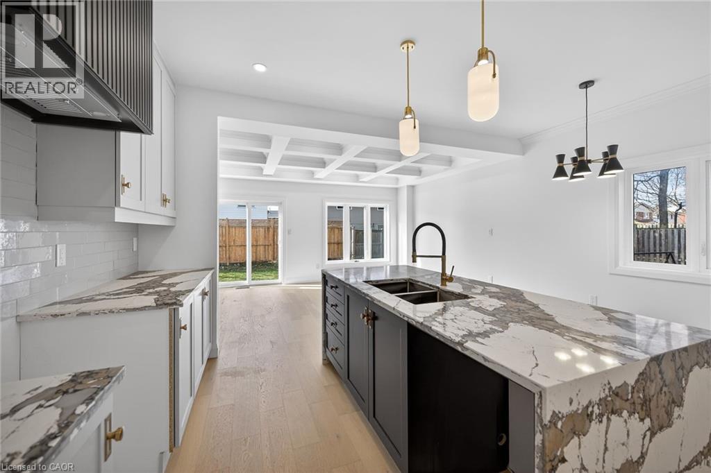 1036 Garth Street, Hamilton, Ontario  L9C 4L6 - Photo 12 - 40811475