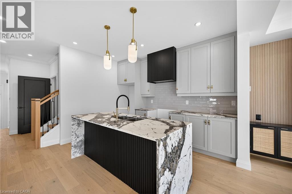 1036 Garth Street, Hamilton, Ontario  L9C 4L6 - Photo 15 - 40811475