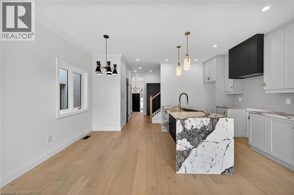 1036 Garth Street, Hamilton, Ontario  L9C 4L6 - Photo 16 - 40811475