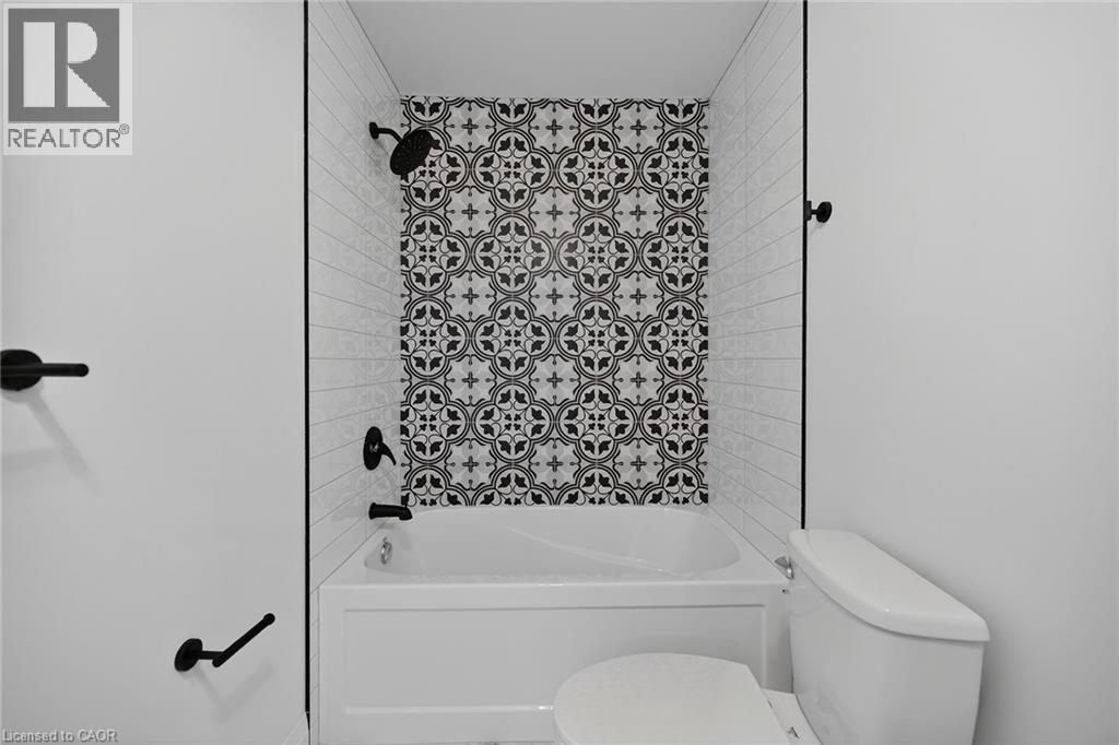 1036 Garth Street, Hamilton, Ontario  L9C 4L6 - Photo 34 - 40811475