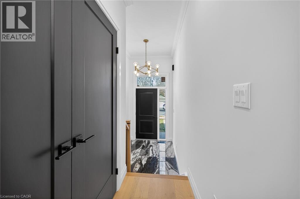 1036 Garth Street, Hamilton, Ontario  L9C 4L6 - Photo 5 - 40811475