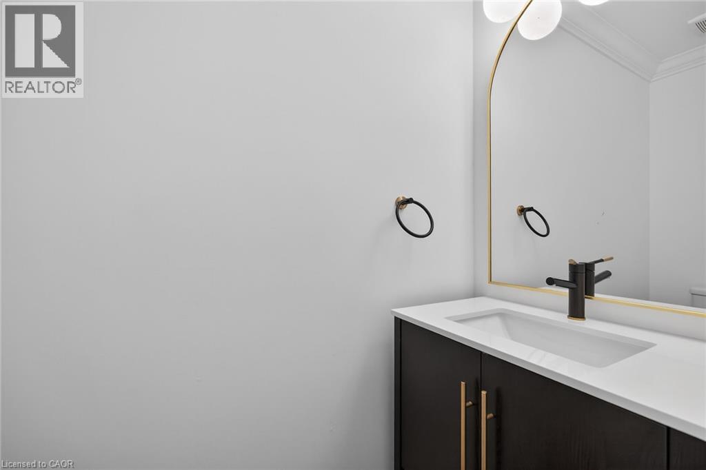 1036 Garth Street, Hamilton, Ontario  L9C 4L6 - Photo 8 - 40811475