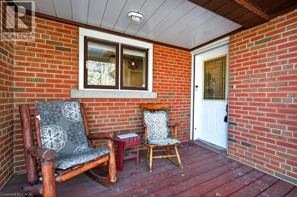 362 Pepper Drive, Burlington, Ontario  L7R 3C9 - Photo 5 - 40811280