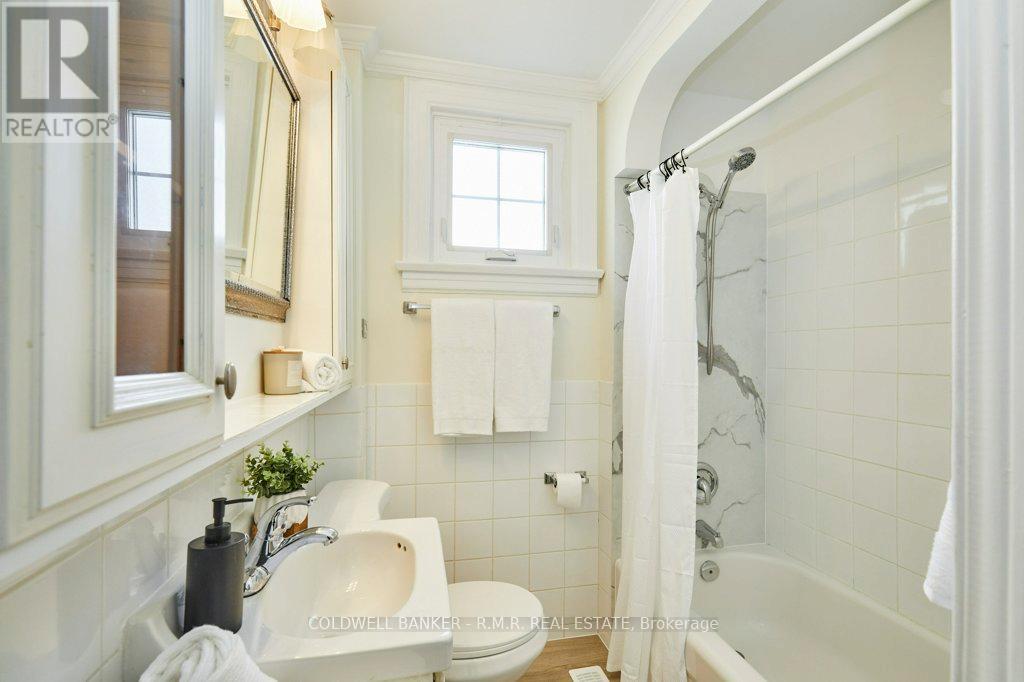 131 Alma Street, Oshawa, Ontario  L1G 2C1 - Photo 14 - E12871804