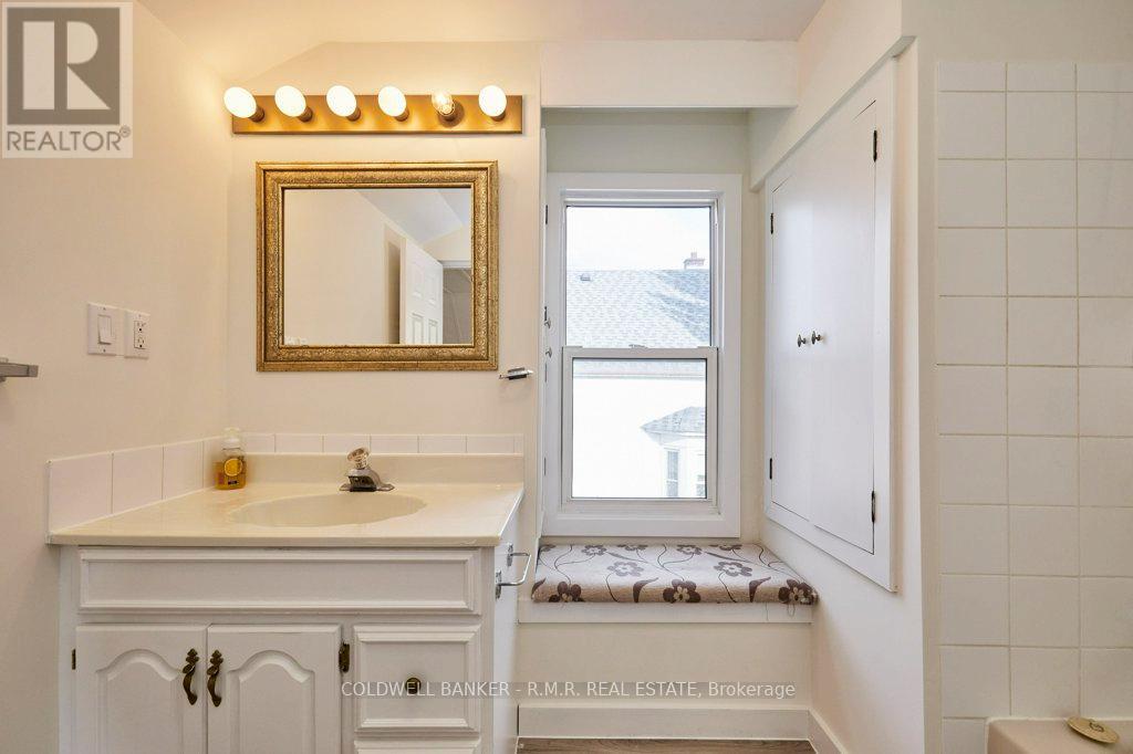 131 Alma Street, Oshawa, Ontario  L1G 2C1 - Photo 37 - E12871804