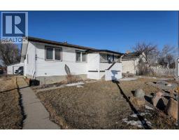 406 Rogers Avenue, Picture Butte, Alberta