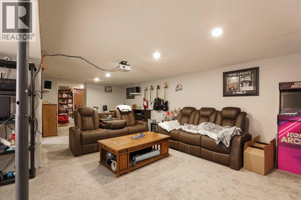 406 Rogers Avenue, Picture Butte, Alberta  T0K 1V0 - Photo 18 - A2289335