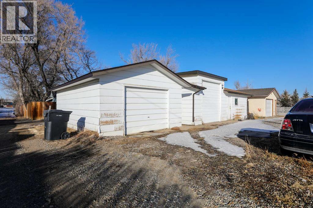 406 Rogers Avenue, Picture Butte, Alberta  T0K 1V0 - Photo 29 - A2289335