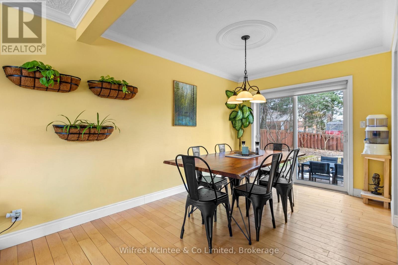 431 Thede Drive, Saugeen Shores, Ontario  N0H 2C4 - Photo 11 - X12871748