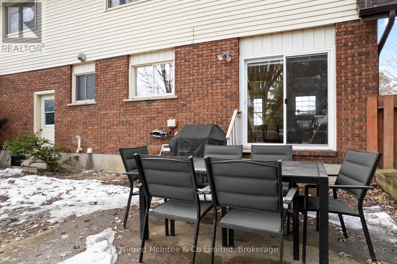 431 Thede Drive, Saugeen Shores, Ontario  N0H 2C4 - Photo 41 - X12871748