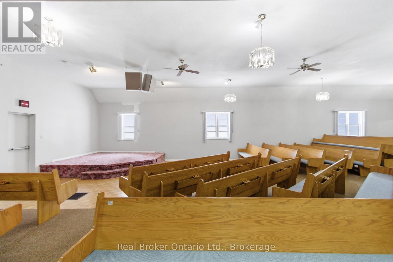 211 Birmingham Street W, Wellington North, Ontario  N0G 2L1 - Photo 15 - X12871798