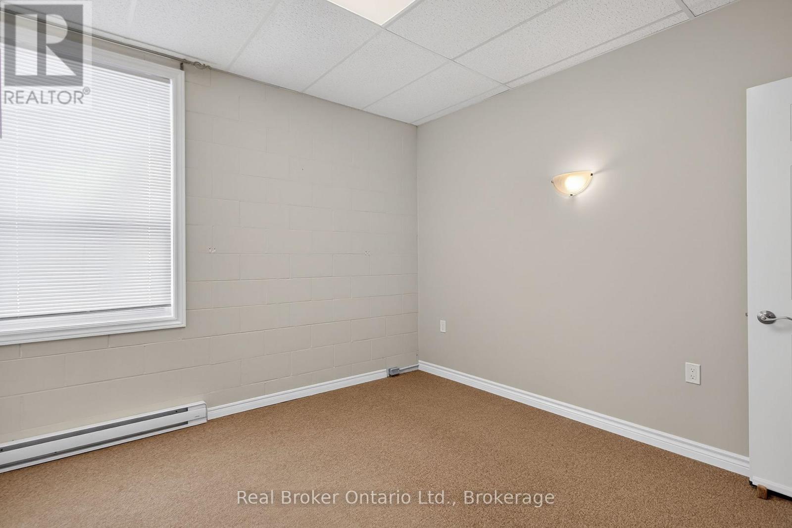 211 Birmingham Street W, Wellington North, Ontario  N0G 2L1 - Photo 18 - X12871798