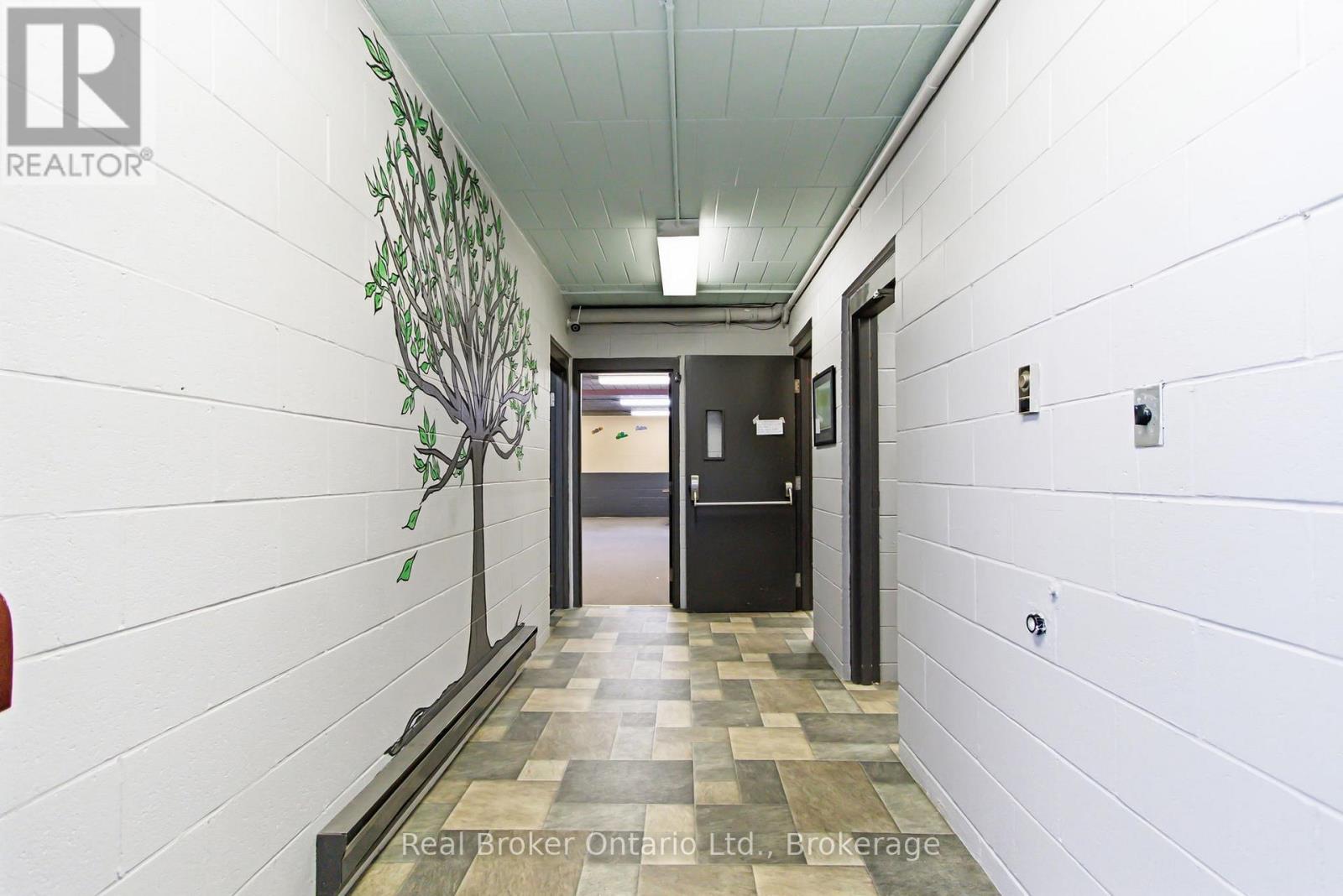 211 Birmingham Street W, Wellington North, Ontario  N0G 2L1 - Photo 40 - X12871798