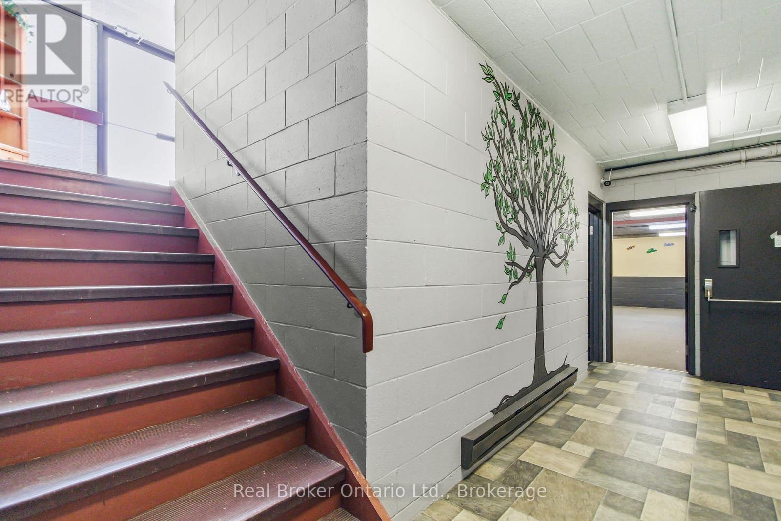 211 Birmingham Street W, Wellington North, Ontario  N0G 2L1 - Photo 41 - X12871798