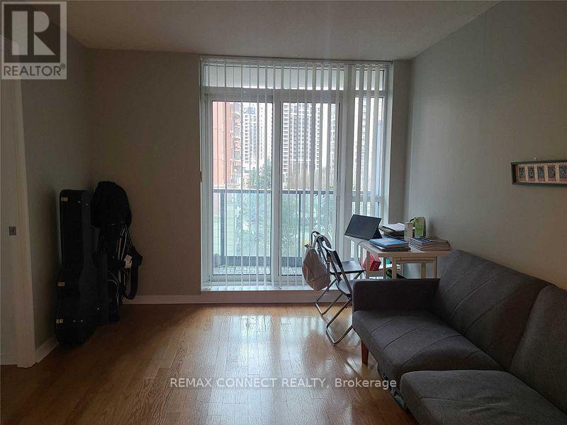 511 - 30 Harrison Garden Boulevard, Toronto (Willowdale East), Ontario  M2N 7A9 - Photo 4 - C12871844