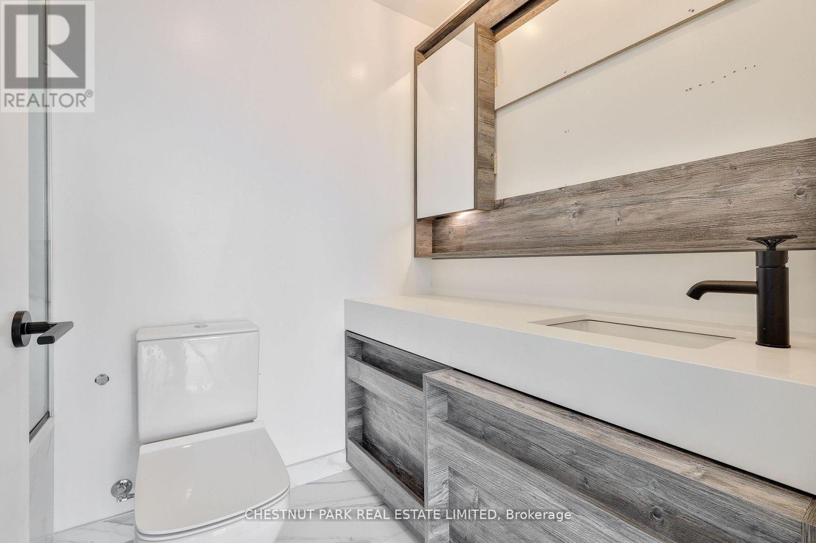 806 - 505 Richmond Street W, Toronto (Waterfront Communities), Ontario  M5V 1Y3 - Photo 17 - C12871850