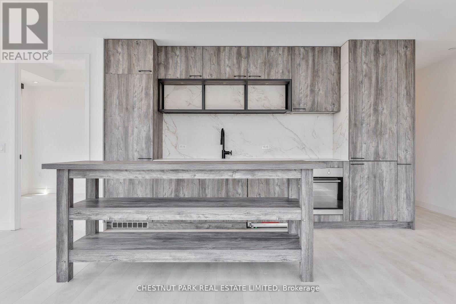 806 - 505 Richmond Street W, Toronto (Waterfront Communities), Ontario  M5V 1Y3 - Photo 3 - C12871850