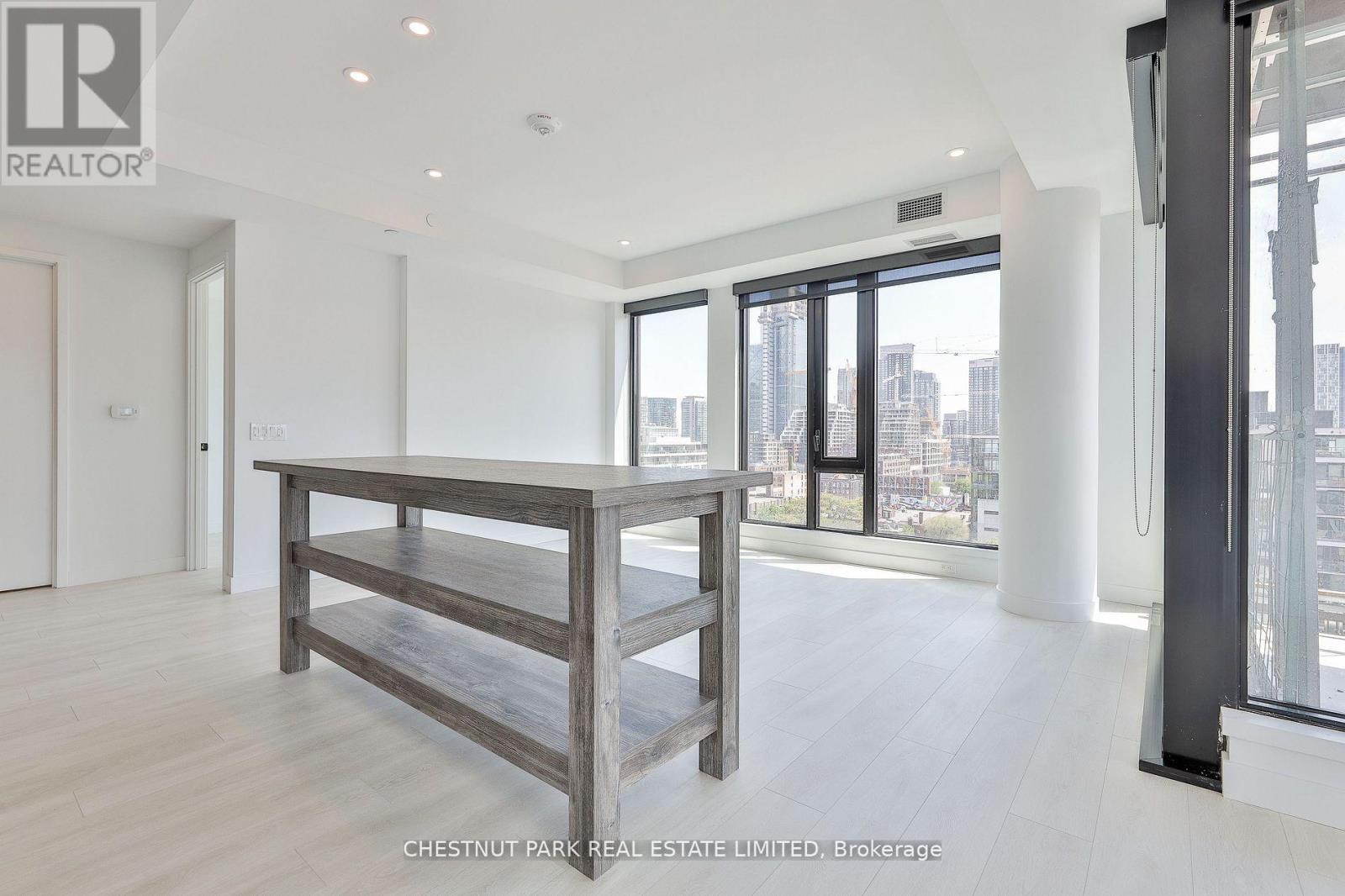 806 - 505 Richmond Street W, Toronto (Waterfront Communities), Ontario  M5V 1Y3 - Photo 6 - C12871850