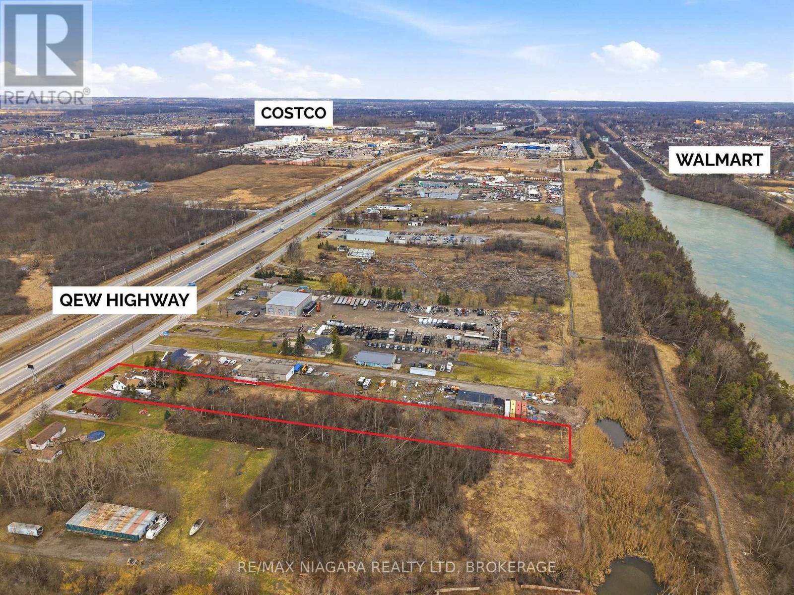 8356 Oakwood Drive, Niagara Falls (Marineland), Ontario  L2E 6S5 - Photo 2 - X12871144