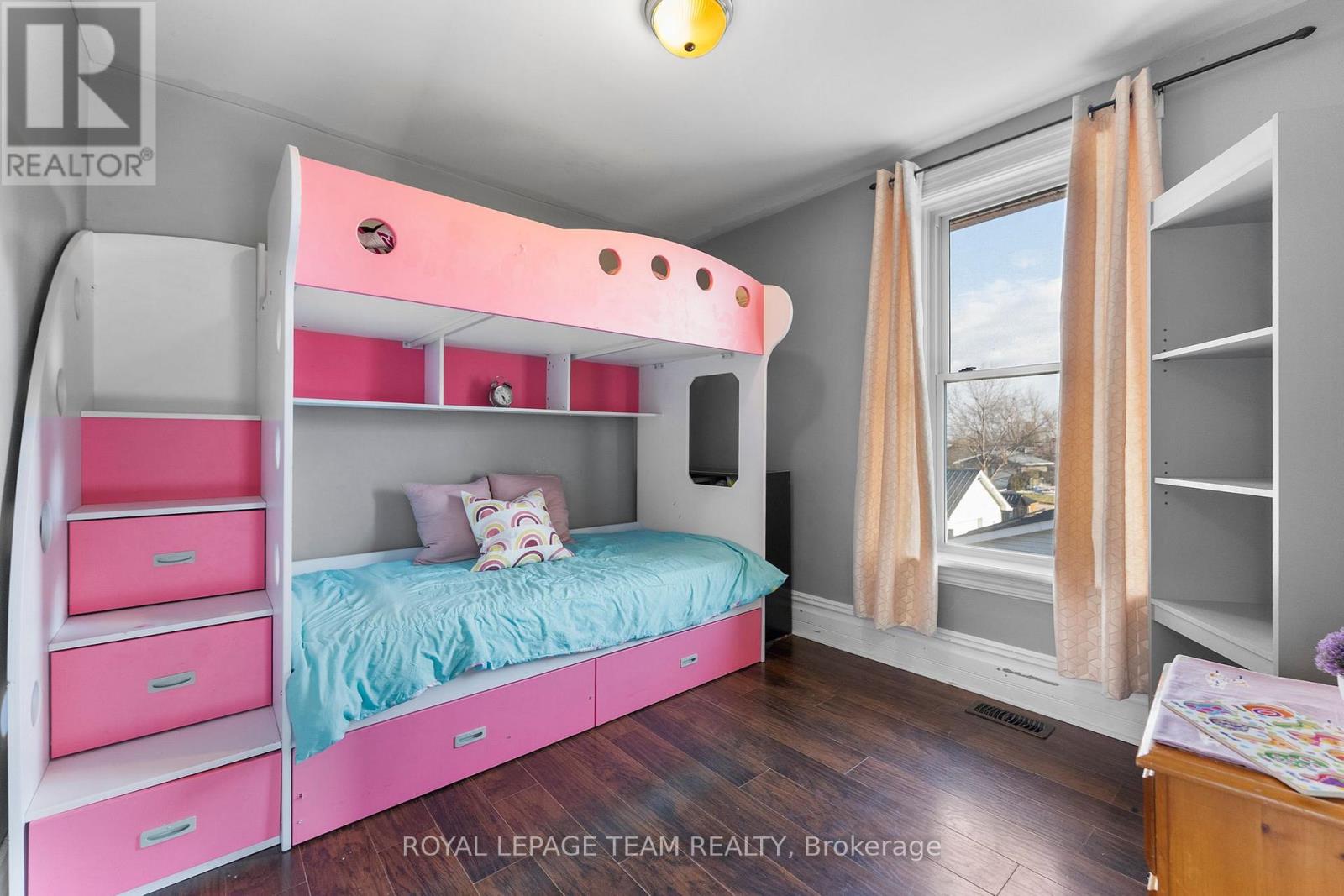 290 Thompson Avenue, Renfrew, Ontario  K7V 3B7 - Photo 17 - X12871762