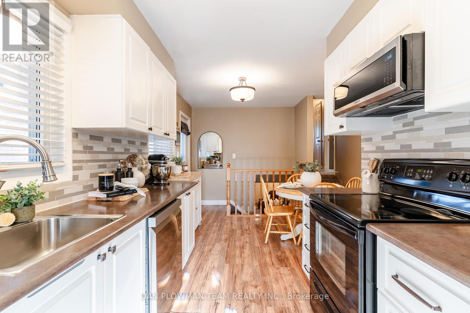 895 Exeter Street, Oshawa (Centennial), Ontario  L1G 6R9 - Photo 19 - E12871782