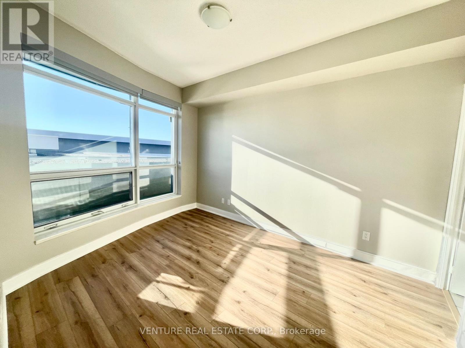 617 - 135 Village Green Square, Toronto, Ontario  M1S 0G4 - Photo 11 - E12871796