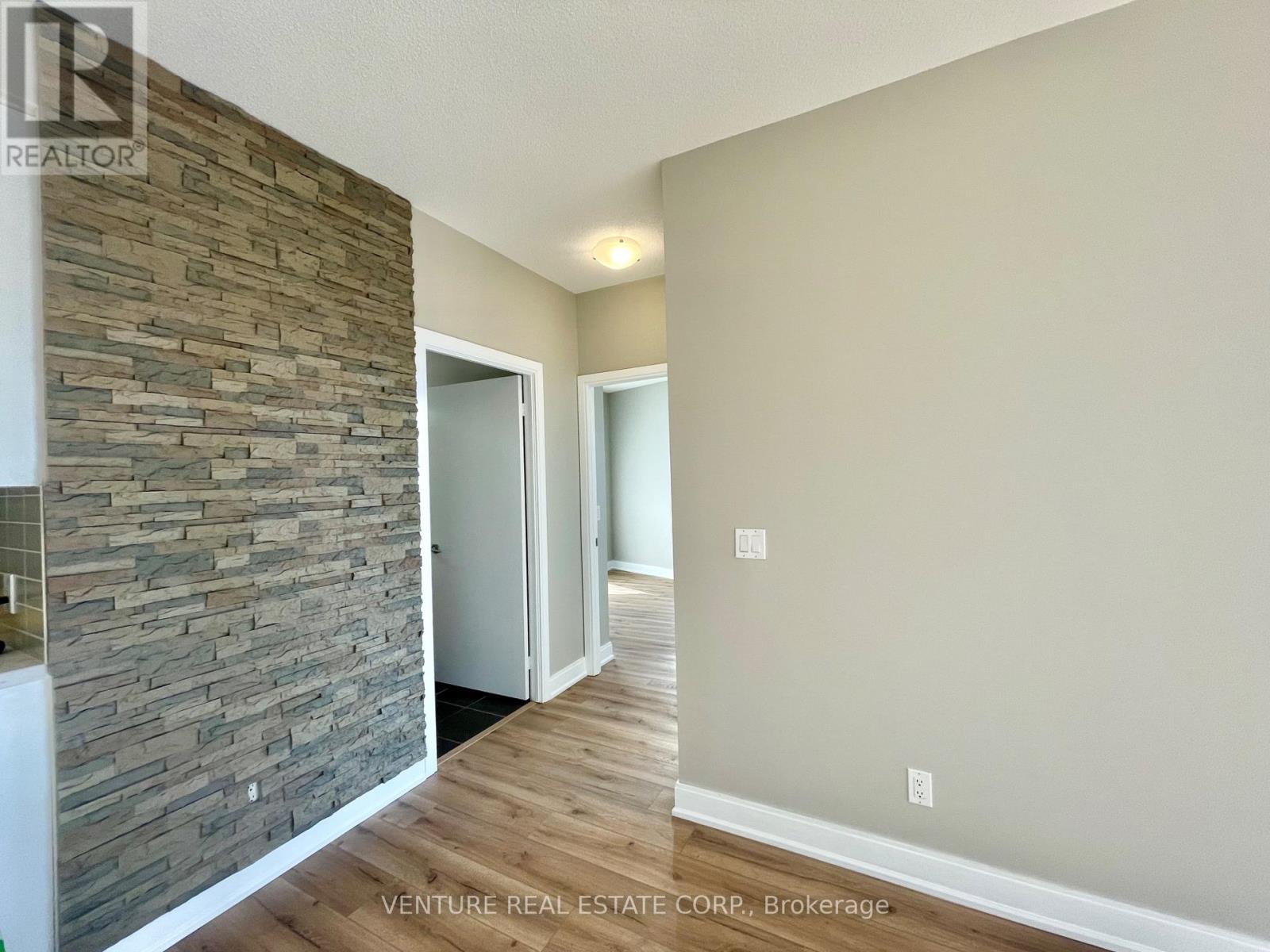 617 - 135 Village Green Square, Toronto, Ontario  M1S 0G4 - Photo 15 - E12871796