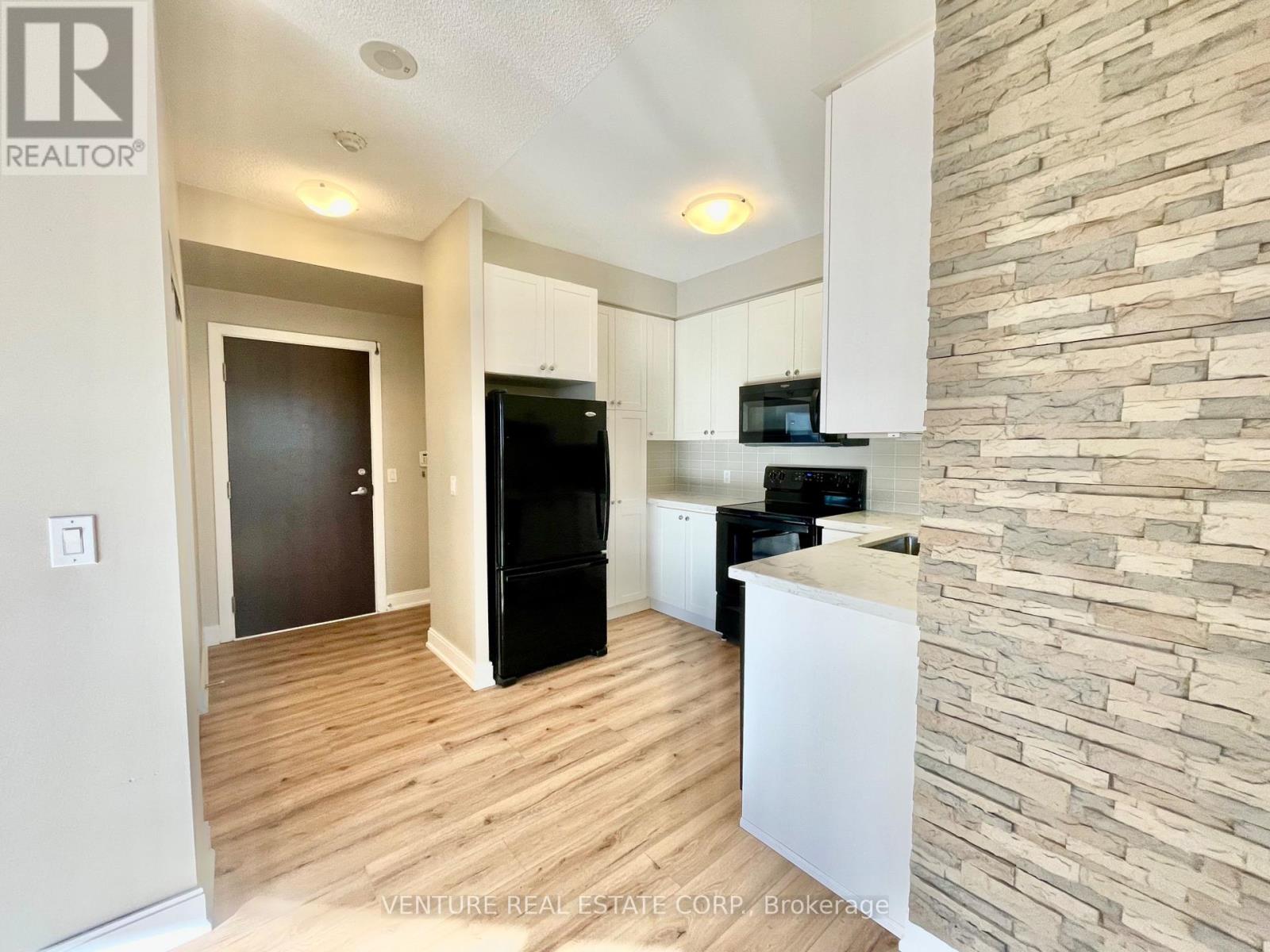 617 - 135 Village Green Square, Toronto, Ontario  M1S 0G4 - Photo 7 - E12871796