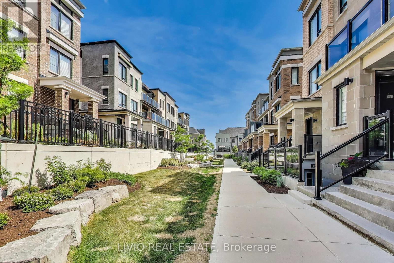 A - 14 Lookout Drive, Clarington (Bowmanville), Ontario  L1C 7E9 - Photo 3 - E12871852