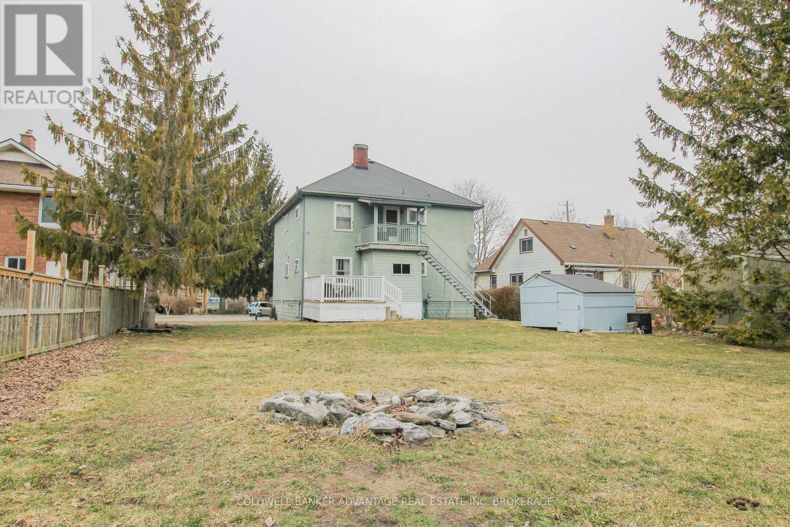 86 Adelaide Street, Port Colborne (Sugarloaf), Ontario  L3K 2W5 - Photo 5 - X12871792