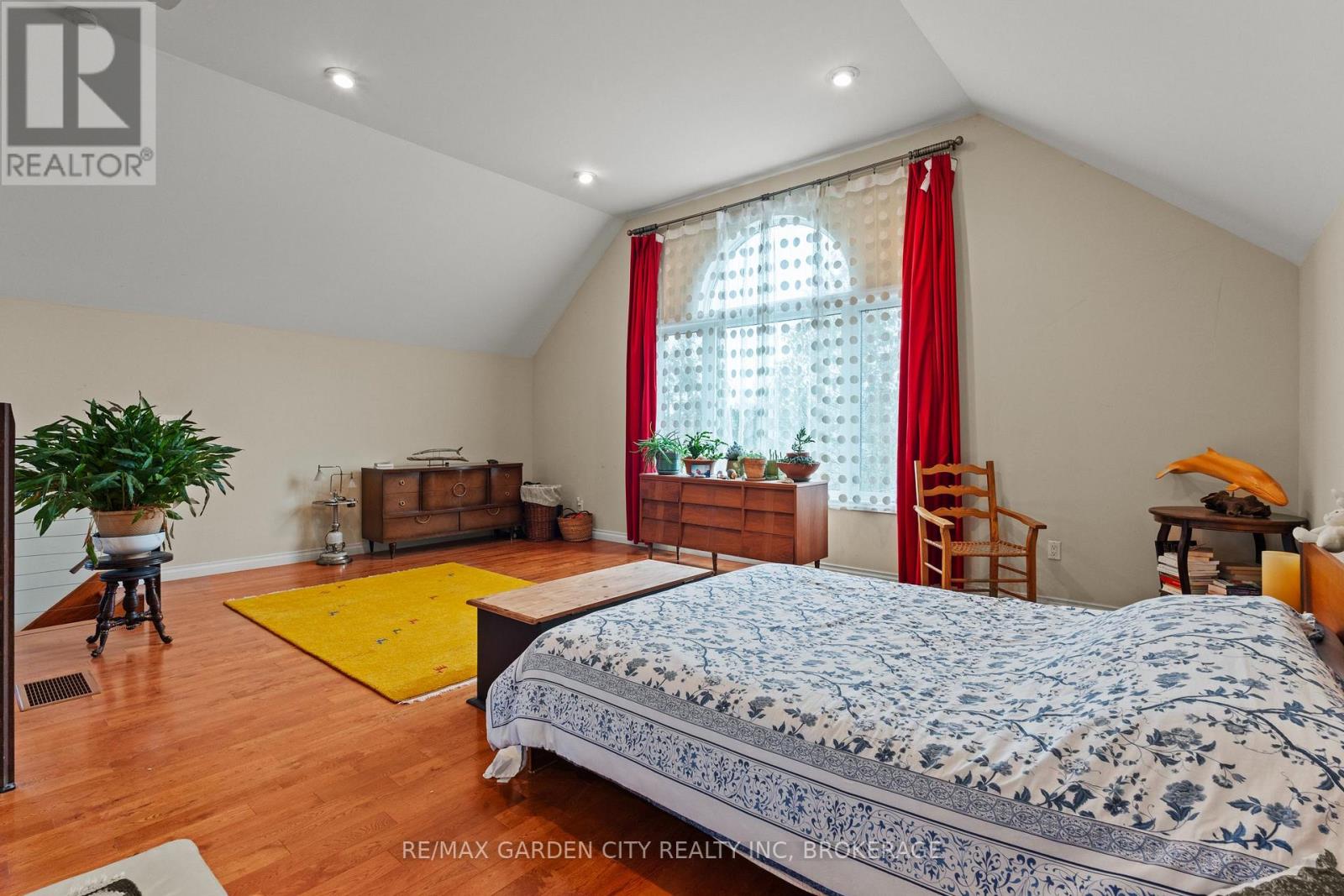 43 Albert Street, St. Catharines, Ontario  L2R 2G8 - Photo 19 - X12871846