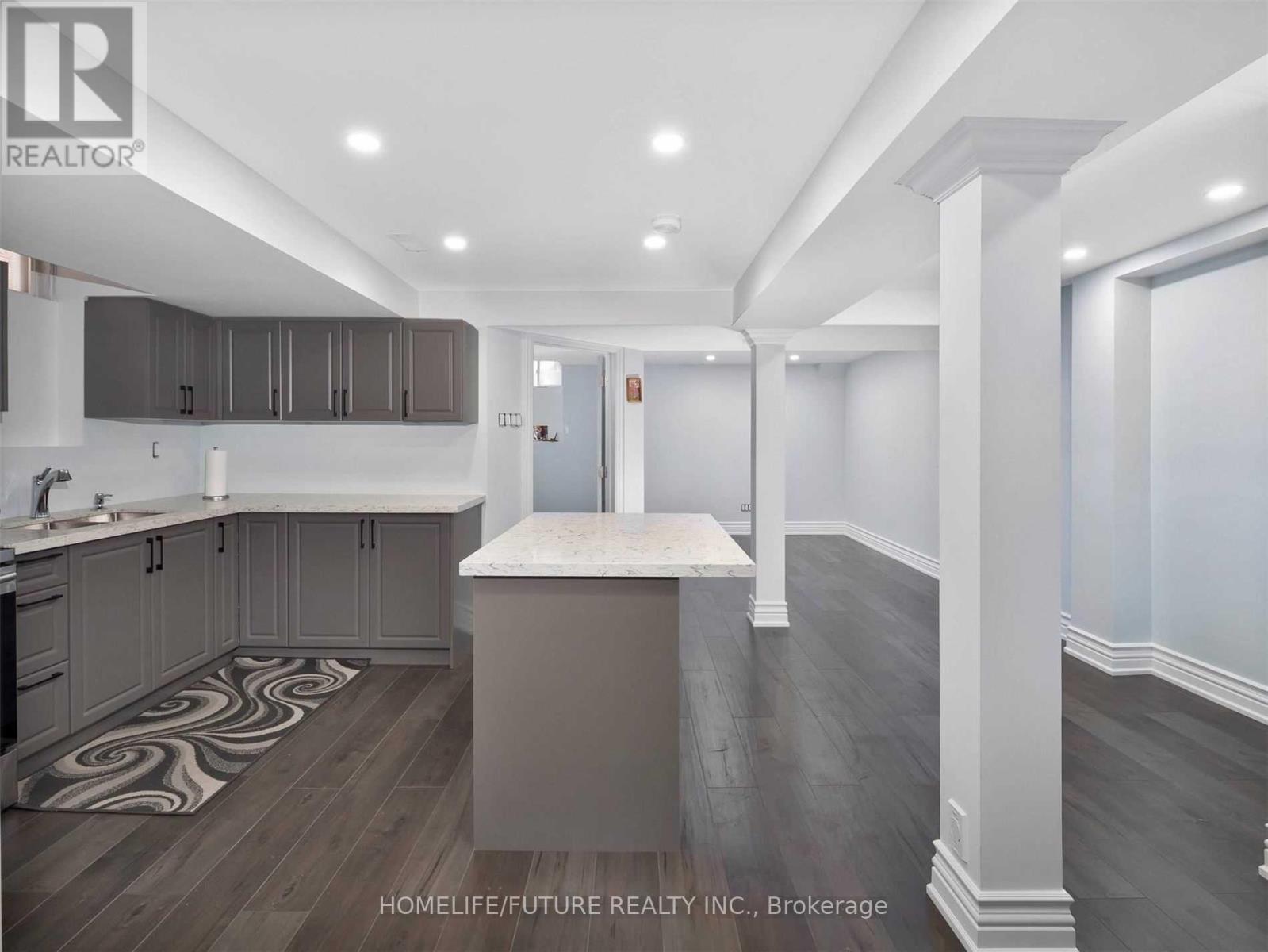 33 Retreat Boulevard, Vaughan, Ontario  L4H 0C1 - Photo 8 - N12871788