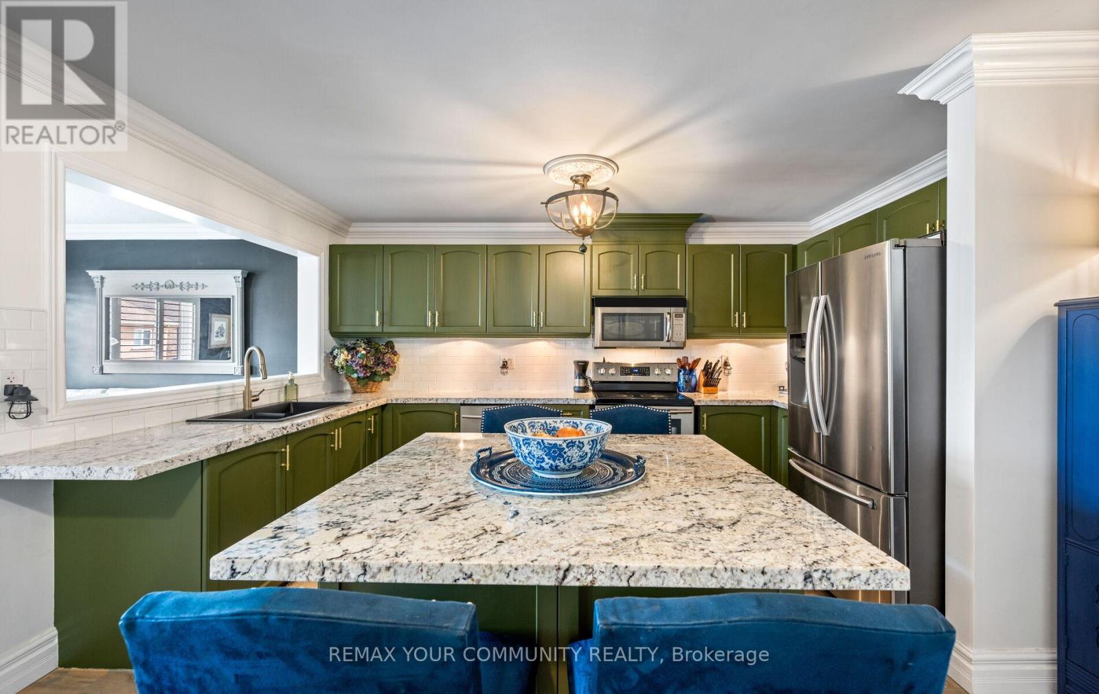 159 Burgess Crescent, Newmarket, Ontario  L3X 2T9 - Photo 14 - N12871808