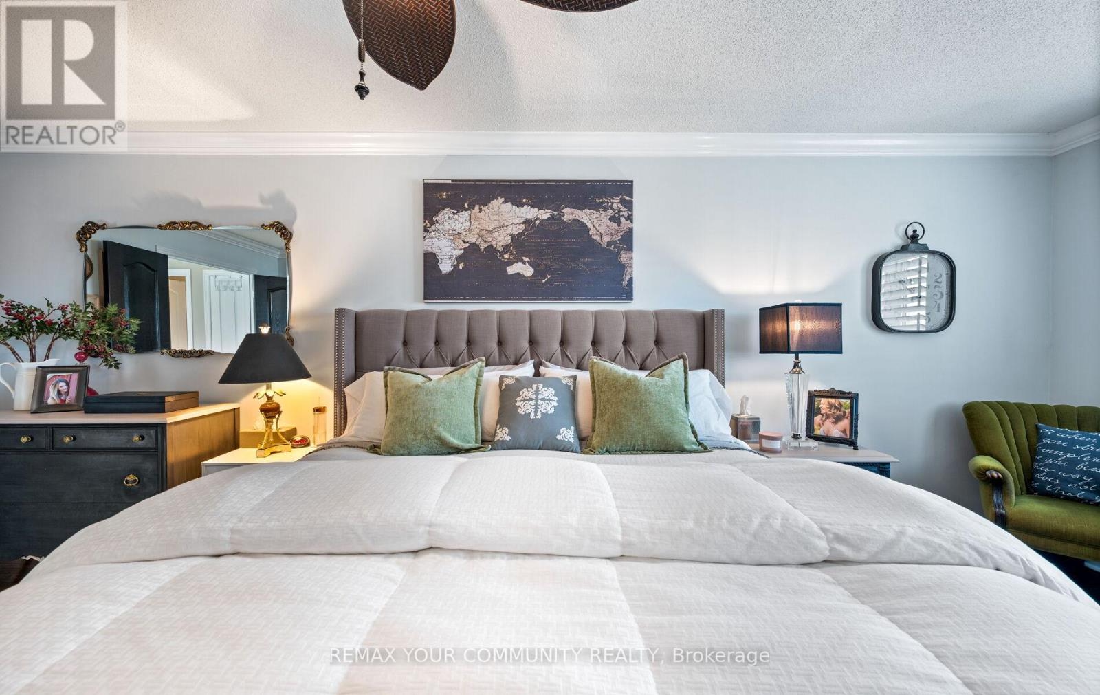 159 Burgess Crescent, Newmarket, Ontario  L3X 2T9 - Photo 20 - N12871808