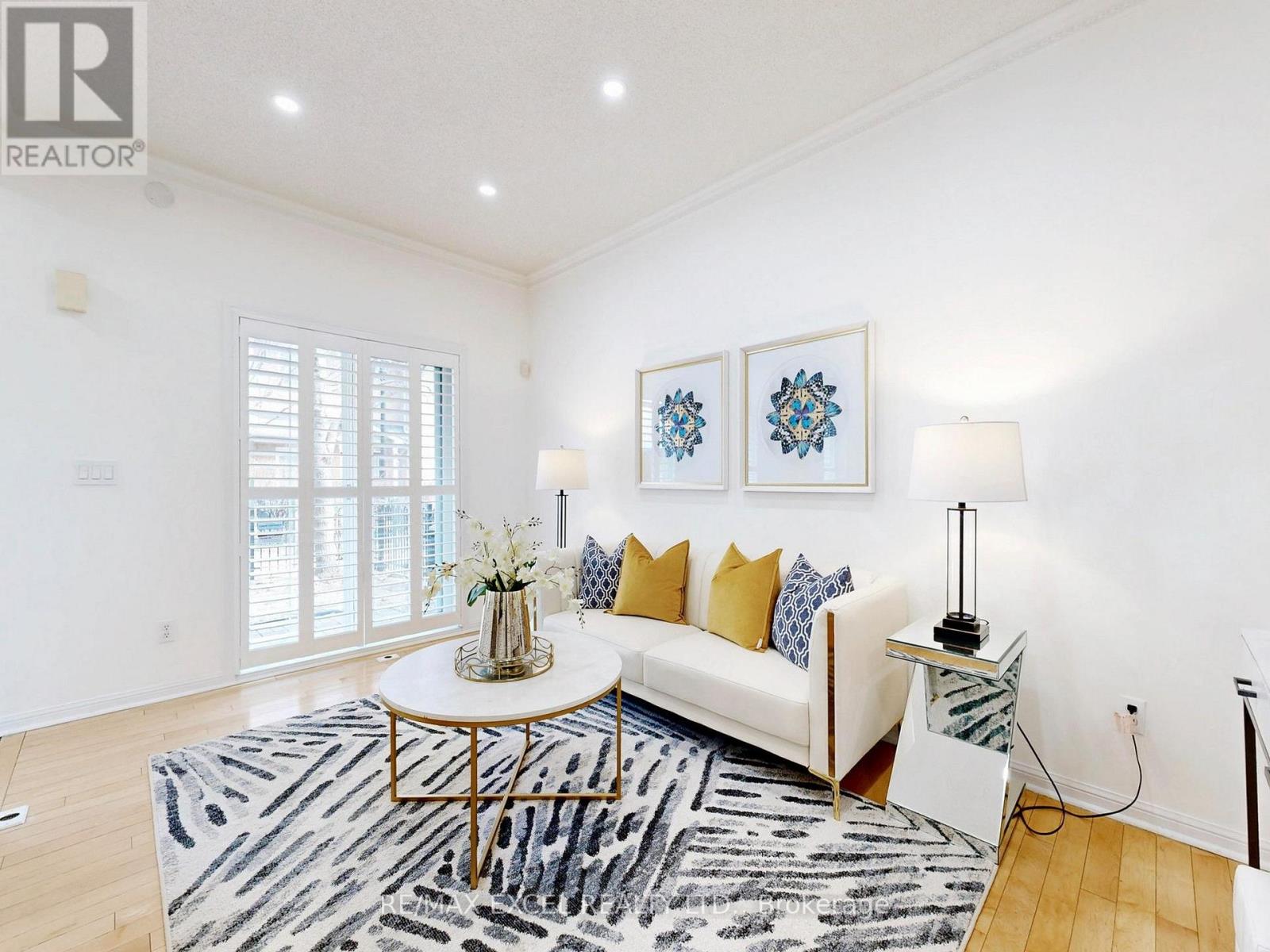 6 - 16 St Moritz Way, Markham, Ontario  L3R 4G2 - Photo 2 - N12871840