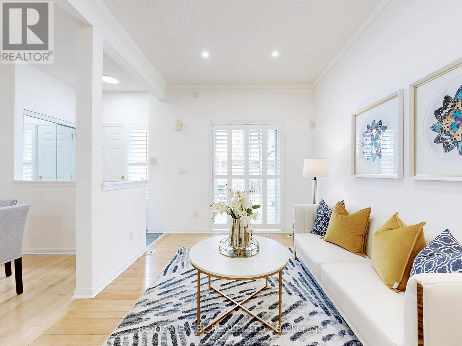 6 - 16 St Moritz Way, Markham, Ontario  L3R 4G2 - Photo 3 - N12871840