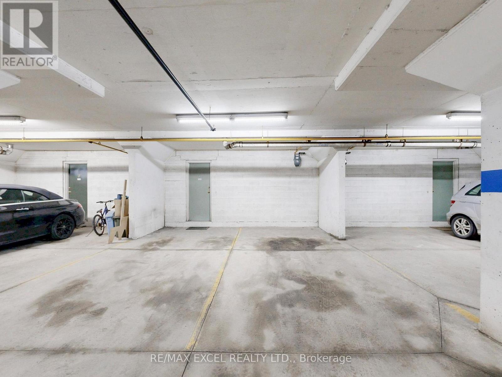 6 - 16 St Moritz Way, Markham, Ontario  L3R 4G2 - Photo 32 - N12871840