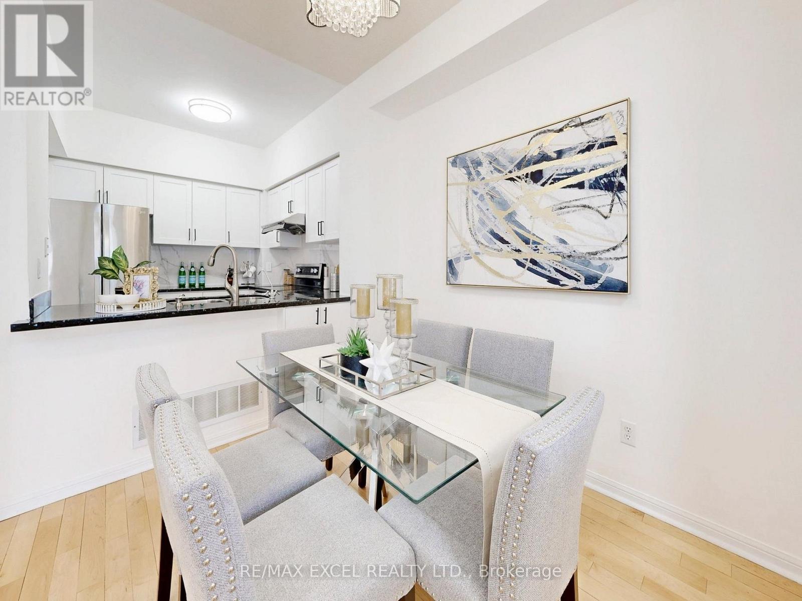 6 - 16 St Moritz Way, Markham, Ontario  L3R 4G2 - Photo 8 - N12871840