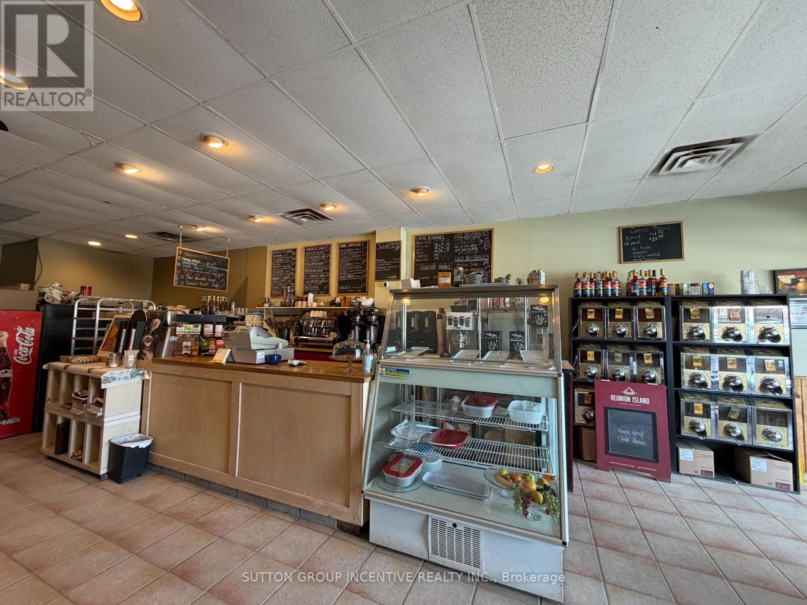 Unit 2 - 221 Cundles Road E, Barrie (Alliance), Ontario  L4N 4Y2 - Photo 13 - S12871740