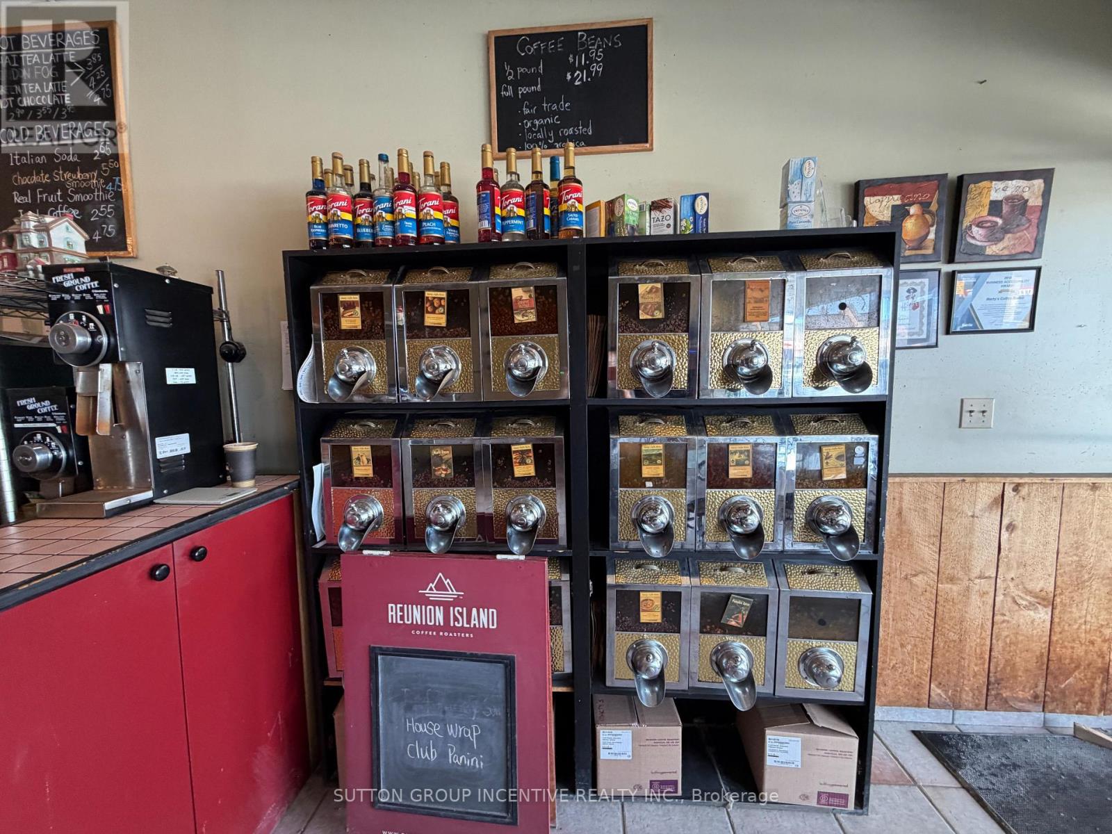 Unit 2 - 221 Cundles Road E, Barrie (Alliance), Ontario  L4N 4Y2 - Photo 3 - S12871740