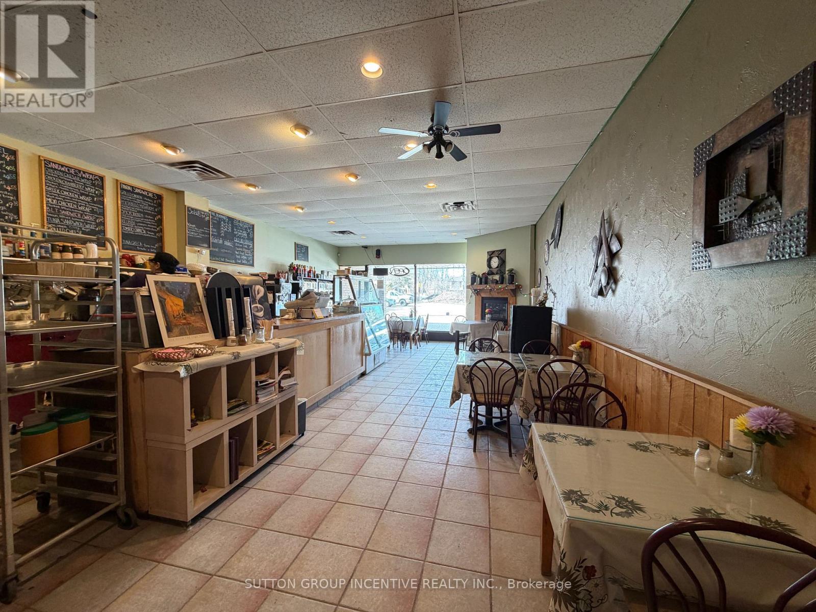 Unit 2 - 221 Cundles Road E, Barrie (Alliance), Ontario  L4N 4Y2 - Photo 6 - S12871740