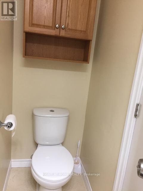 23 Carlton Road, Barrie (Cundles East), Ontario  L4M 5K8 - Photo 12 - S12871836